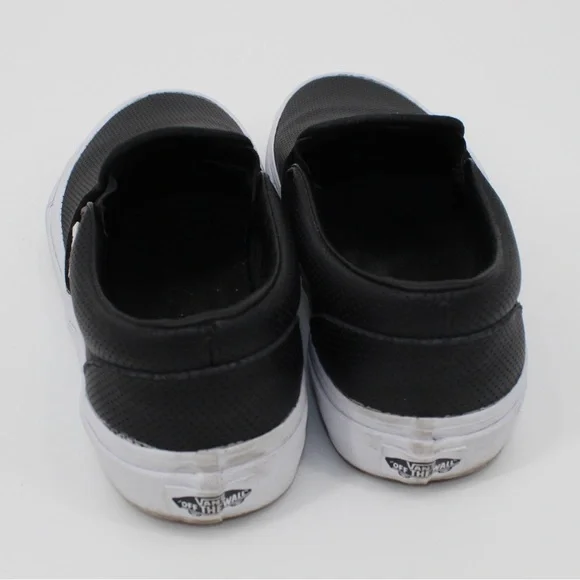 Sold** - Picture 8 of 9